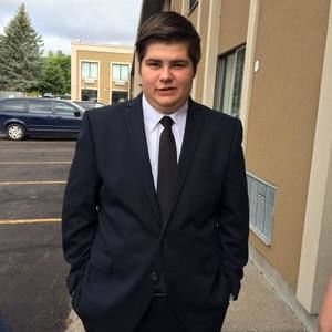 Meet your Posher, Justin